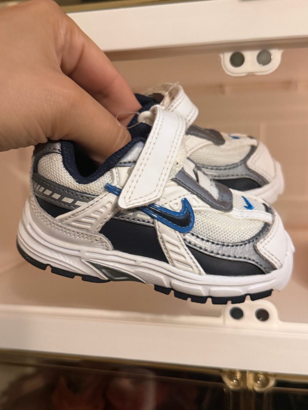 2009 Nike infant trainers size 3